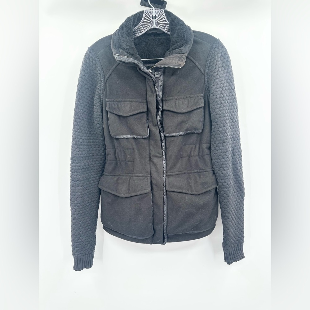Lululemon Miracle Jacket‎ Black Women's Size Y2K 90s Fleece Size 4